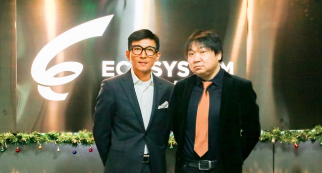 BEIJING ECOSYSTEM TECHNOLOGYのCEO：William Chen(左)、マーズフラッグ社長の武井　信也(右)