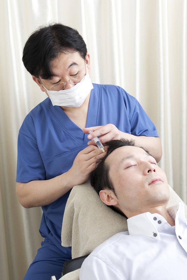 《薄毛・抜け毛の悩みを抱える男女へ》美容クリニックの新サービス・6月23日(土)より【頭髪外来(毛髪再生プログラム)】提供開始 ~オリジナル毛髪カクテルによる頭...