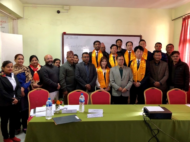 ▲Nepal Engineering College，Pokhara Universityでの覚書締結セレモニーの様子（11月28日）
