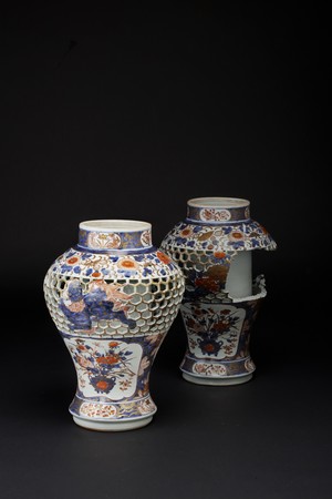 「色絵唐獅子牡丹文亀甲透彫瓶」（部分修復）有田窯1700～1730年代 ロースドルフ城