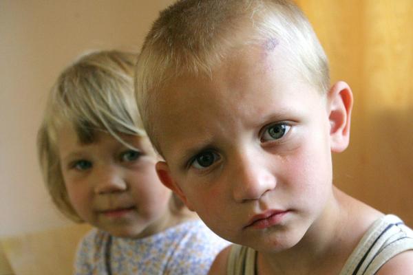 ウクライナの子ども© UNICEF/NYHQ2005-1776crop/Giacomo Pirozzi