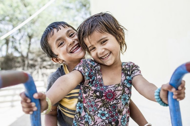 インド・グジャラート州の子どもたち©UNICEF/INDIA2013-00067/Dhiraj Singh
