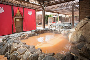 有馬温泉 太閤の湯　金泉源泉かけ流し「太閤の岩風呂」