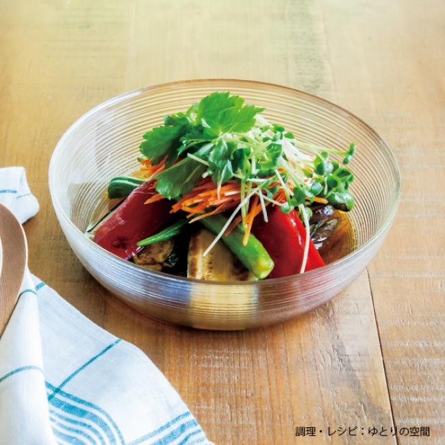 夏野菜の焼き浸しサラダ　※調理・レシピ：ゆとりの空間