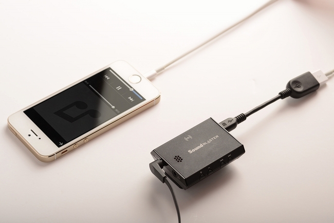 Sound Blaster E3 と iPhone とのUSB接続も可能