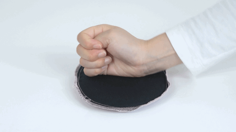 【特許出願中】産学協同で開発した衝撃吸収パッド 【特許出願中】産学協同で開発した衝撃吸収パッド