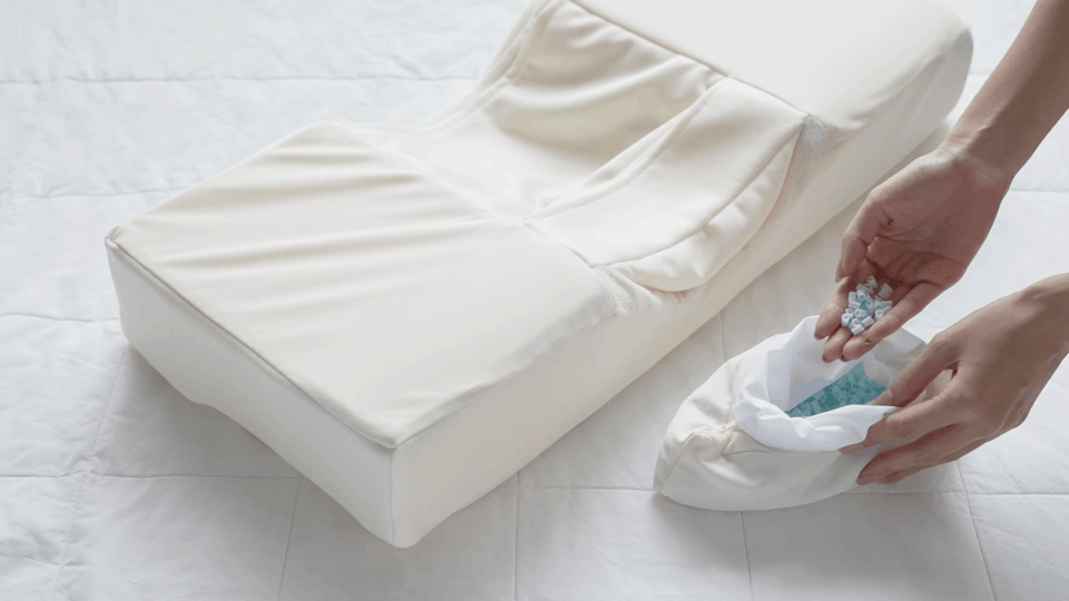 整形外科医の実体験から生まれた、正しい姿勢に導く枕「GSP