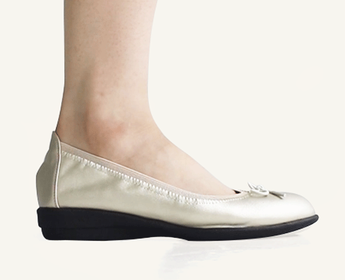 お悩み解決 超らくちんパンプスシリーズ くにゃっプス R と らくちん 履き心地を実現した ヒールパンプス の体験ポップアップショップがイオン洛南ショッピングセンターとイオンモール茨木にopen 企業リリース 日刊工業新聞 電子版 お悩み解決 超らくちんパンプスシリーズ くにゃっプス R と らくちん 履き心地を実現した ヒールパンプス の体験ポップアップショップがイオン洛南ショッピングセンターとイオンモール茨木にopen 企業リリース 日刊工業新聞 電子版