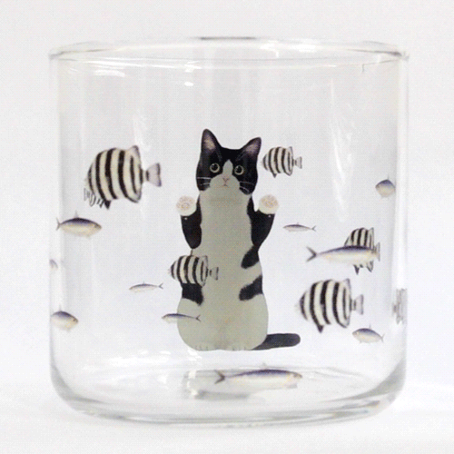 猫が水槽をのぞき込む姿って かわいい 猫さん夢の水族館グラス が フェリシモ猫部 から新登場 株式会社フェリシモのプレスリリース 猫が水槽をのぞき込む姿って かわいい 猫さん夢の水族館グラス が フェリシモ猫部 から新登場 株式会社フェリシモのプレスリリース