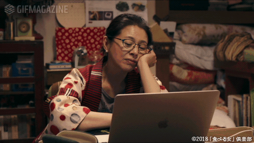 ストーリー:食べる女1. 餅月敦子のストーリー ストーリー:食べる女1. 餅月敦子のストーリー