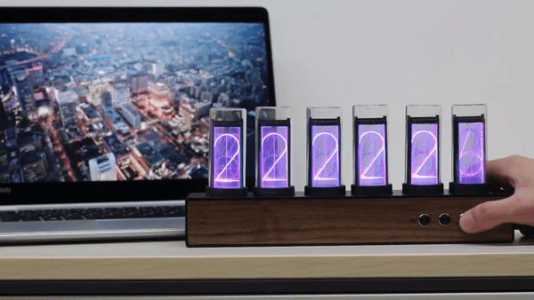 Ledで復刻 エコ 安全 長持ち 大人が心を奪われる 1600万色のニキシー管時計 Gixie Clock が7月24日より国内クラウドファンディングで日本先行販売開始 株式会社 ブルースカイのプレスリリース