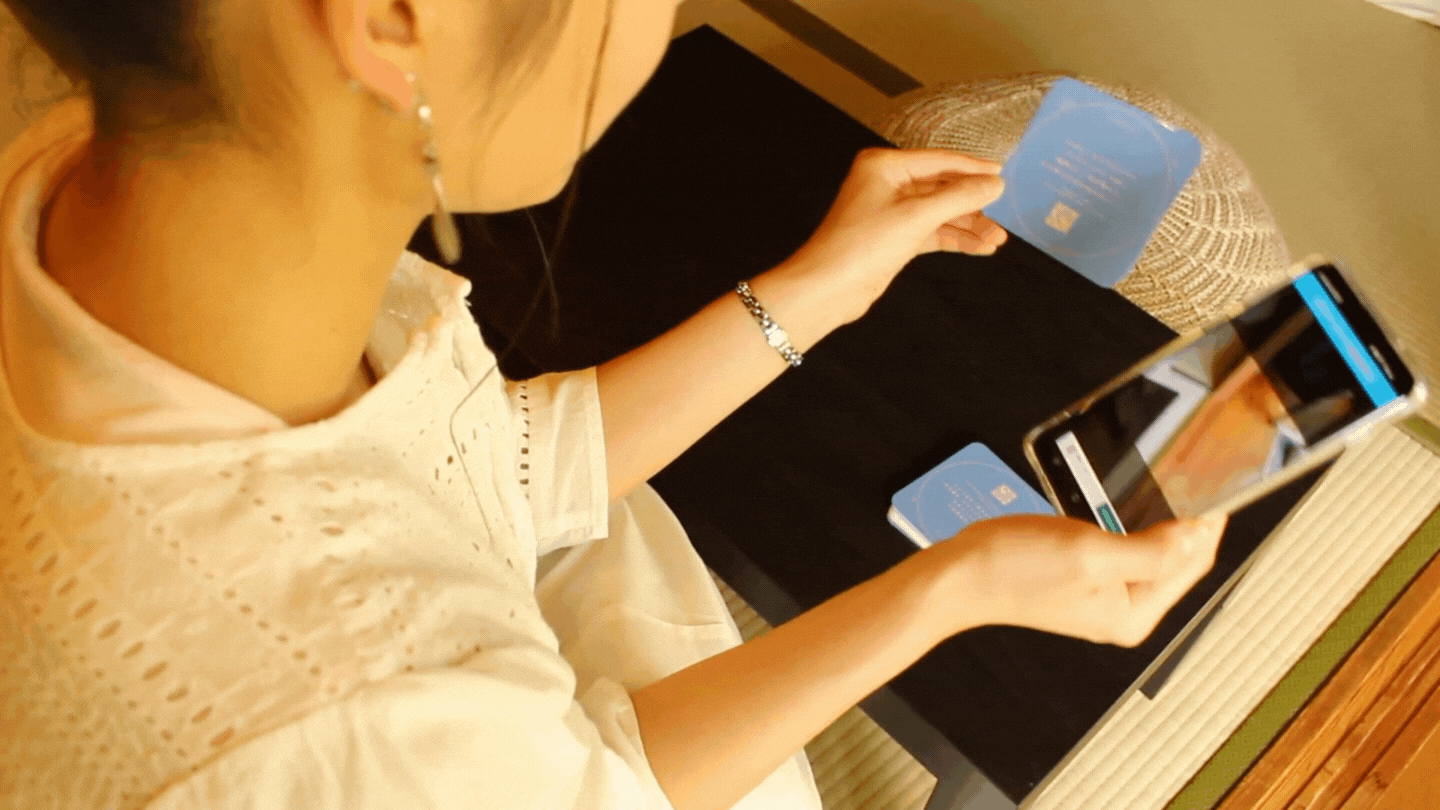 専用アプリでカンタンに 専用アプリでカンタンに