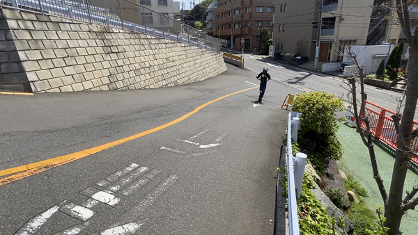 急な坂道を物ともしません 急な坂道を物ともしません