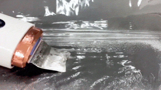 超音波振動によるピーリング 超音波振動によるピーリング