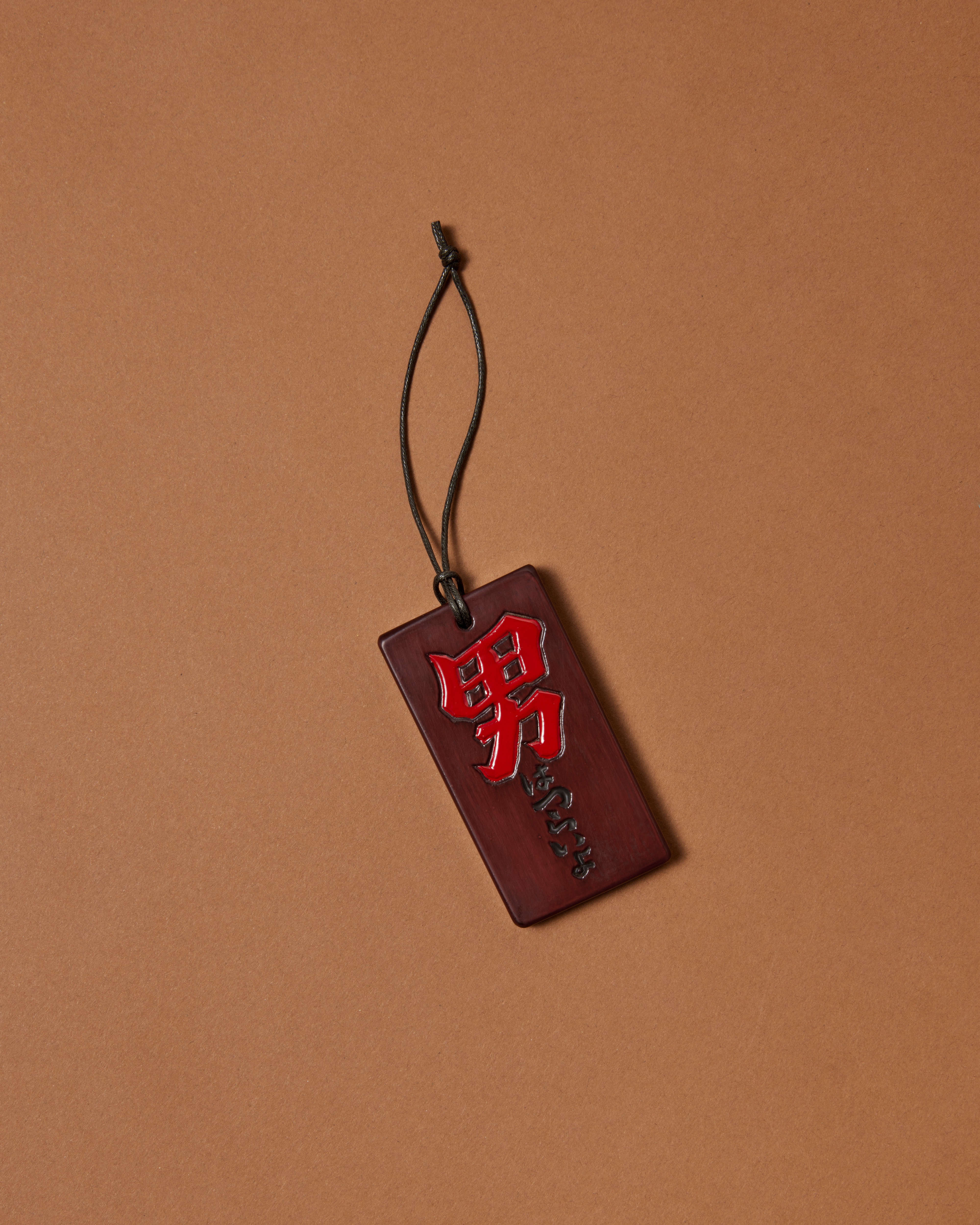 鎌倉彫キーホルダー 価格：¥14,300（税込）