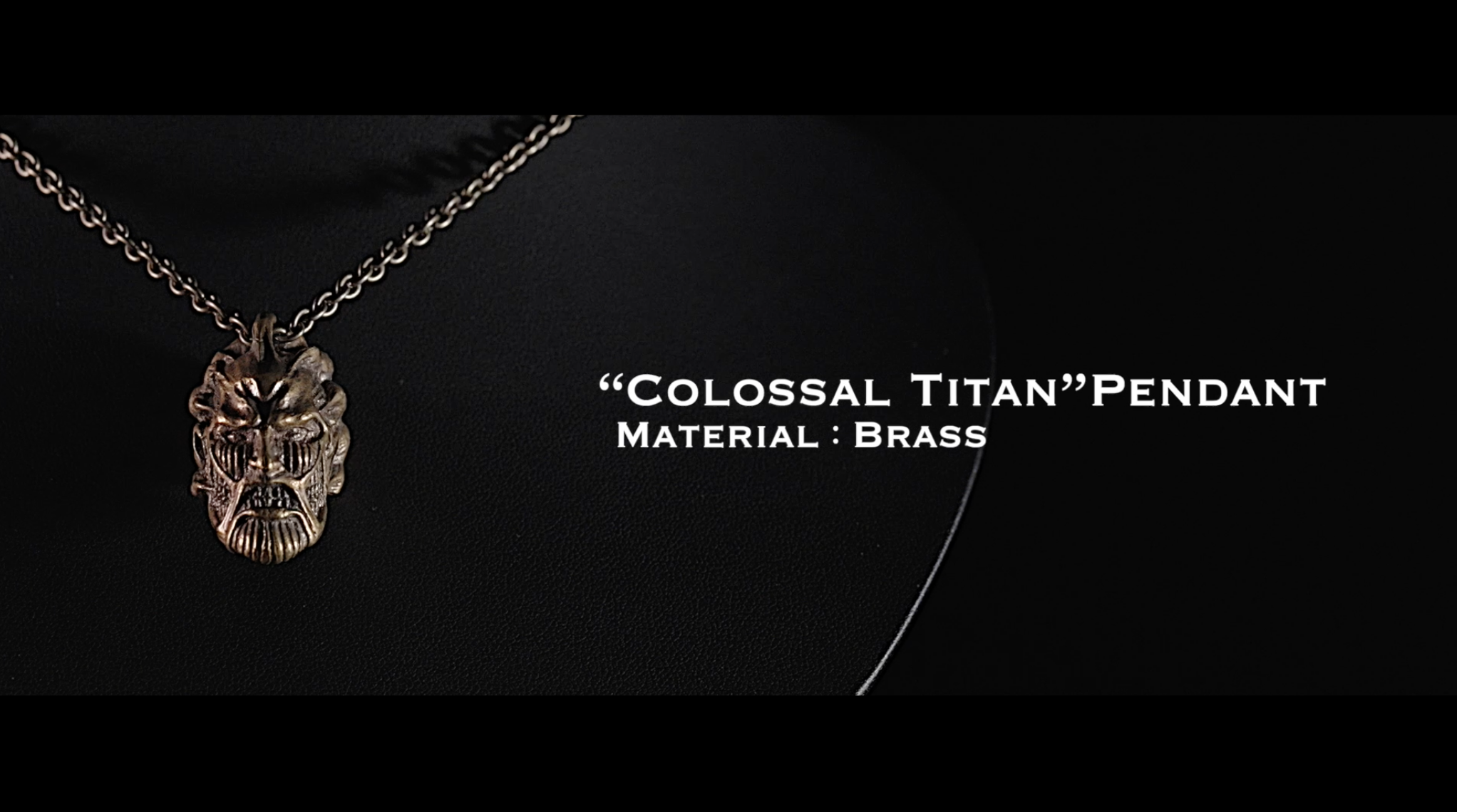 超大型巨人、鎧の巨人、終尾の巨人モチーフのリングとペンダント