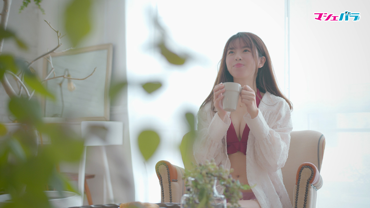 理依奈