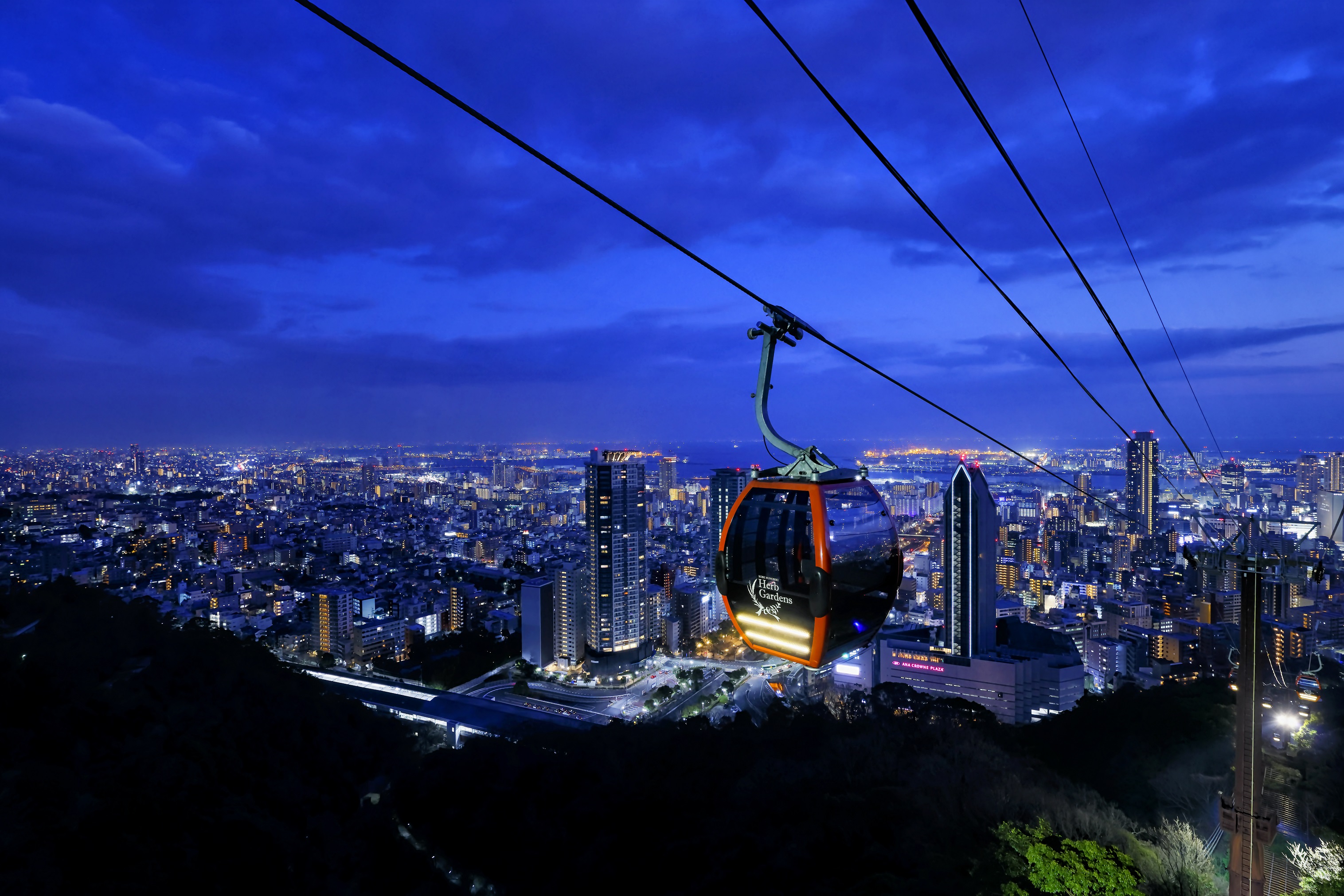 ロープウェイからの夜景