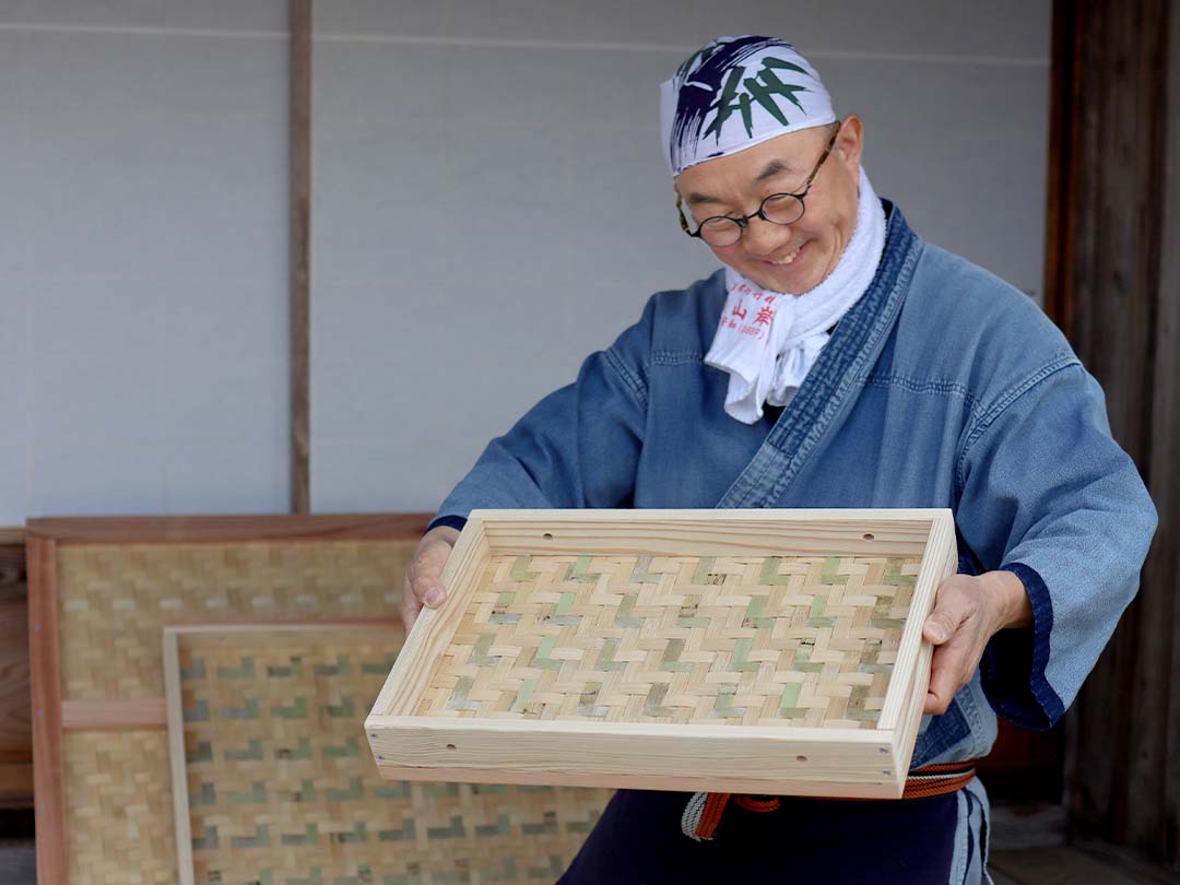 【国産・日本製】えびら（竹編み平かご）特小 ドライフルーツや乾燥野菜 干し野菜作りにも使える 梅干しの土用干し約1.5kg用 国産・日本製竹ざる