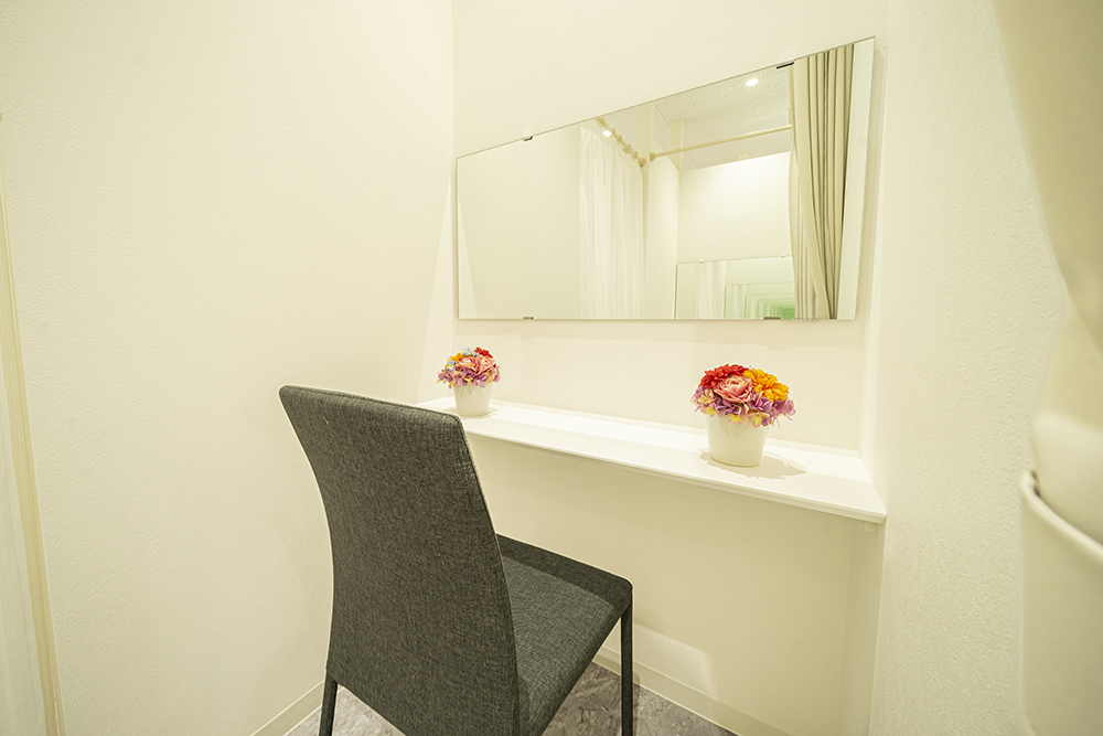 待合室は安心の完全個室制