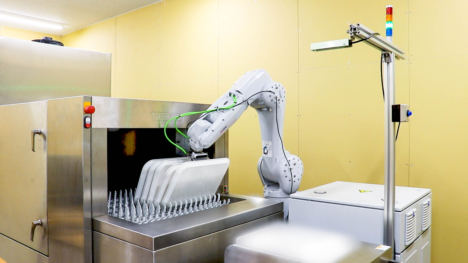展示しているロボットシステム