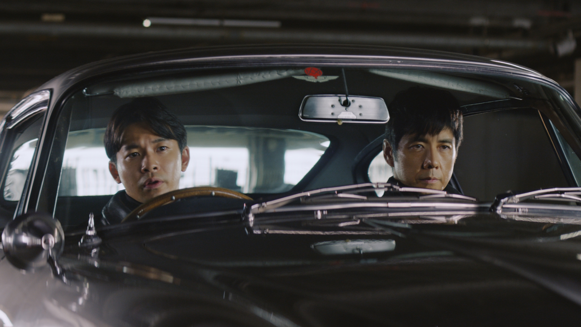 新テレビCM　「唇を読め！iPhone」篇より