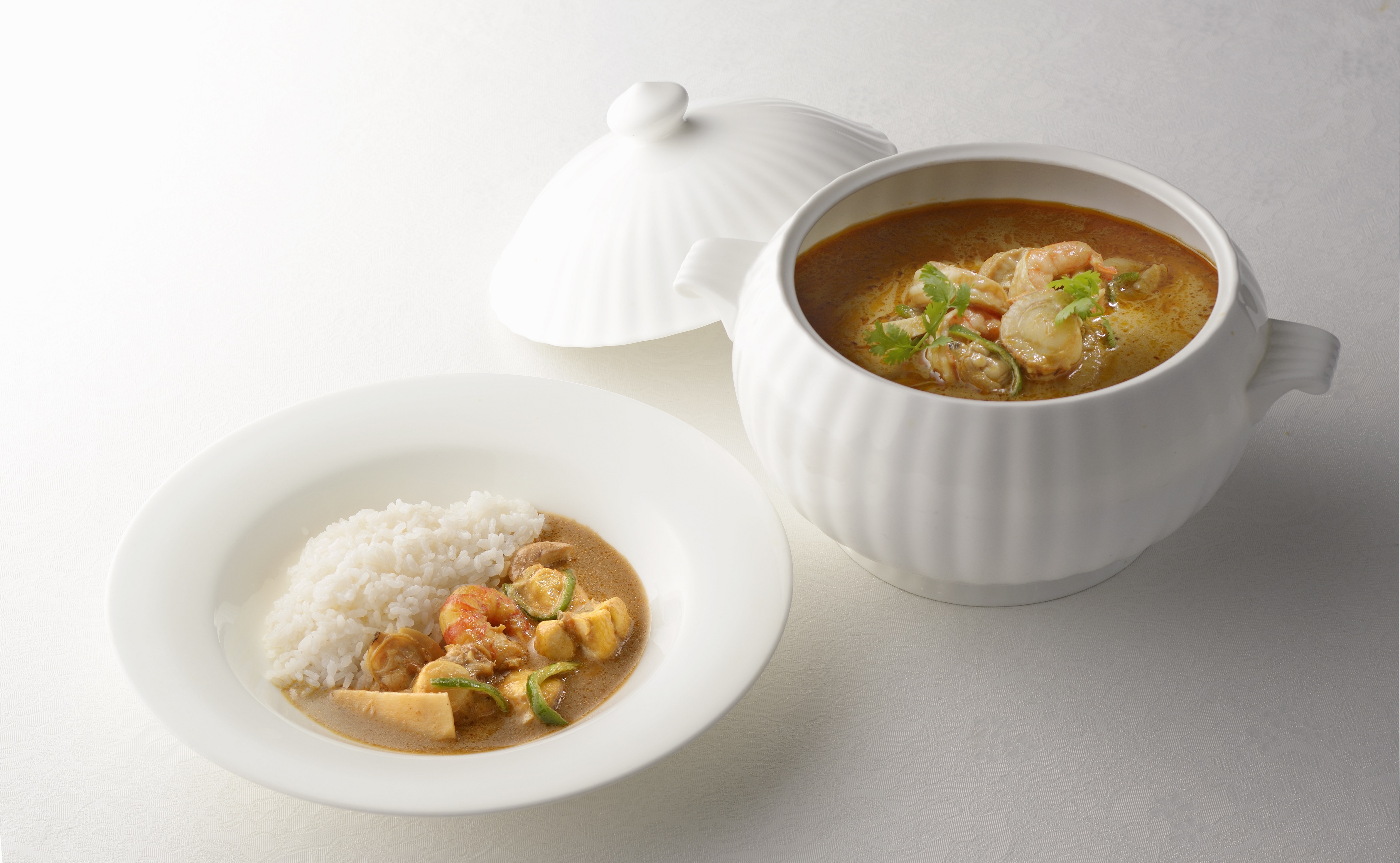 メインダイニングシーホースの人気の味 「海の幸タイ国風カレー」