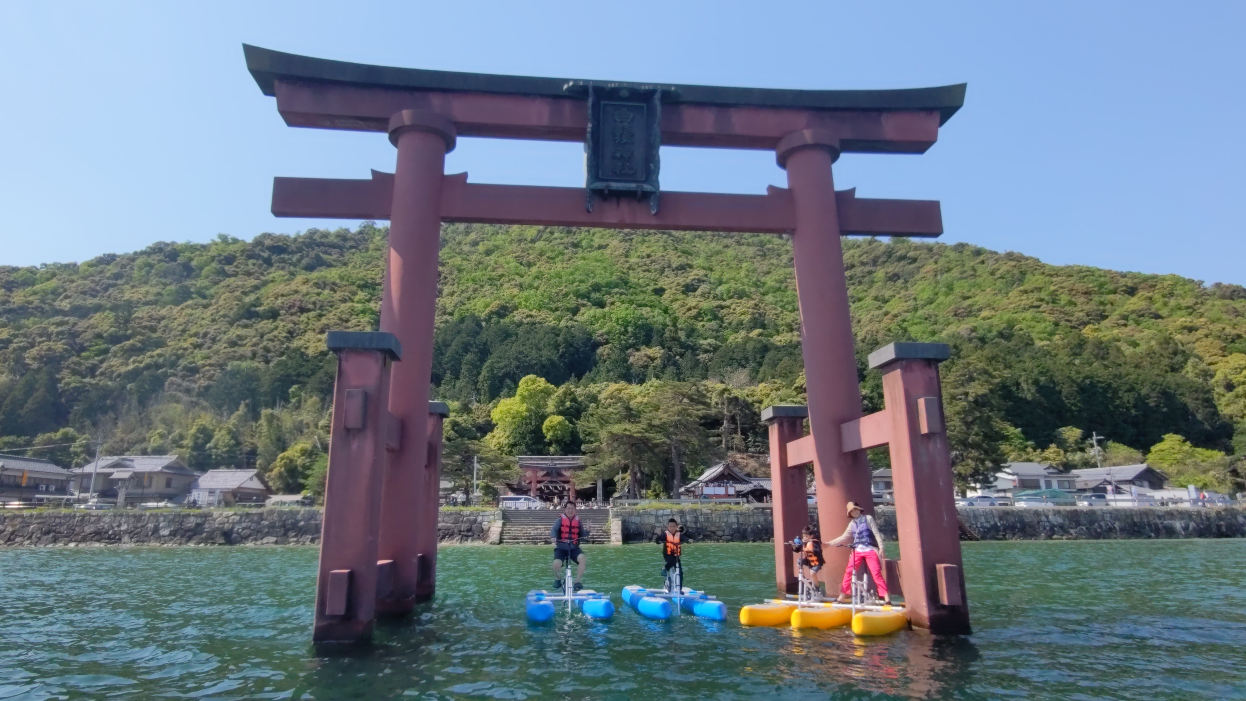 パワースポットで記念撮影！