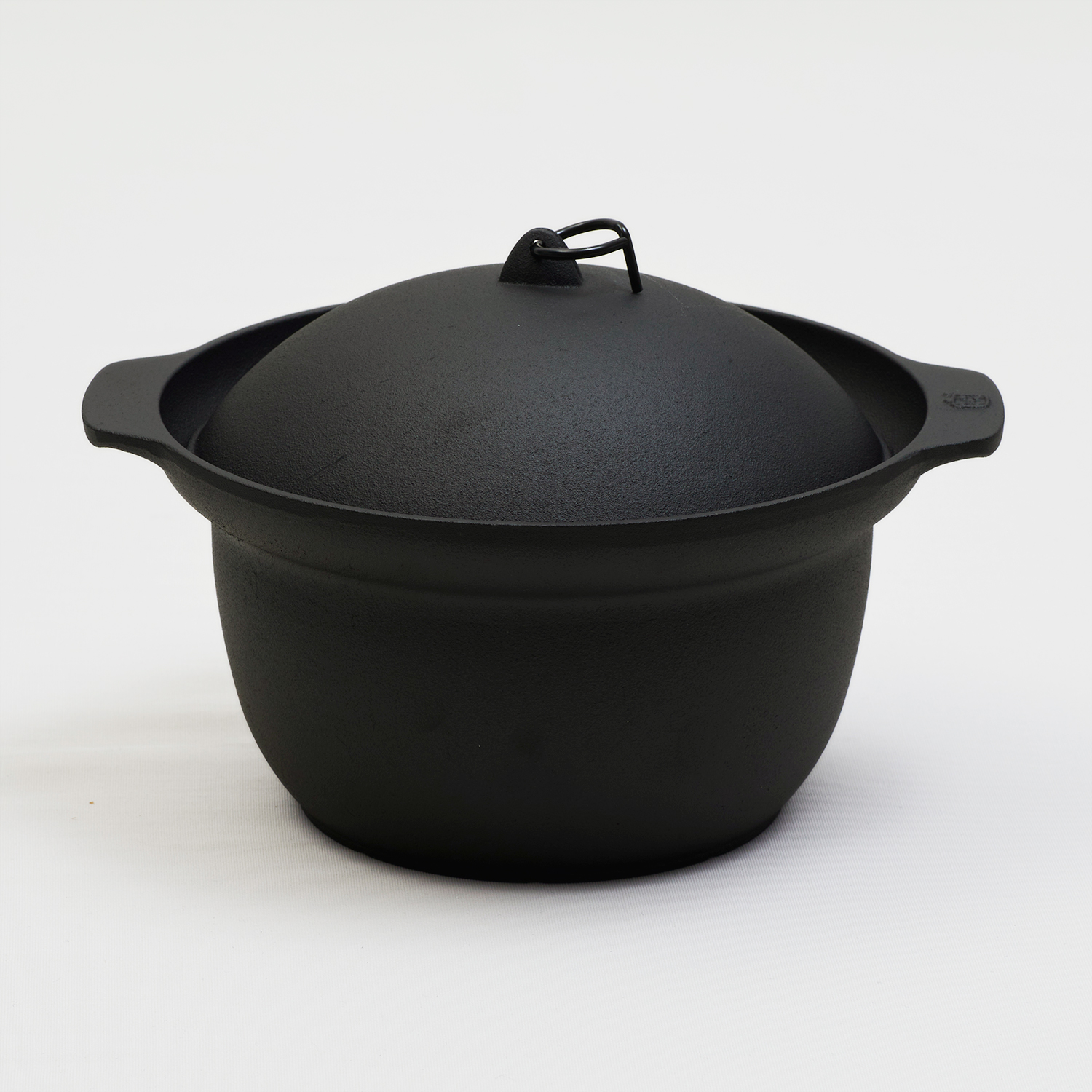 南部鉄器 ごはん鍋 3合 (IH対応)　9,900円（税込）