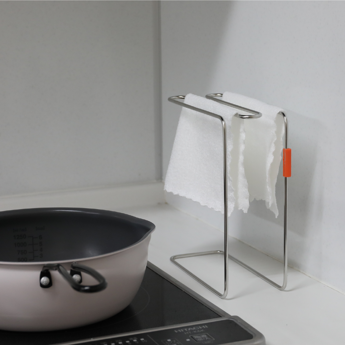 ステンレス素材のふきんスタンド