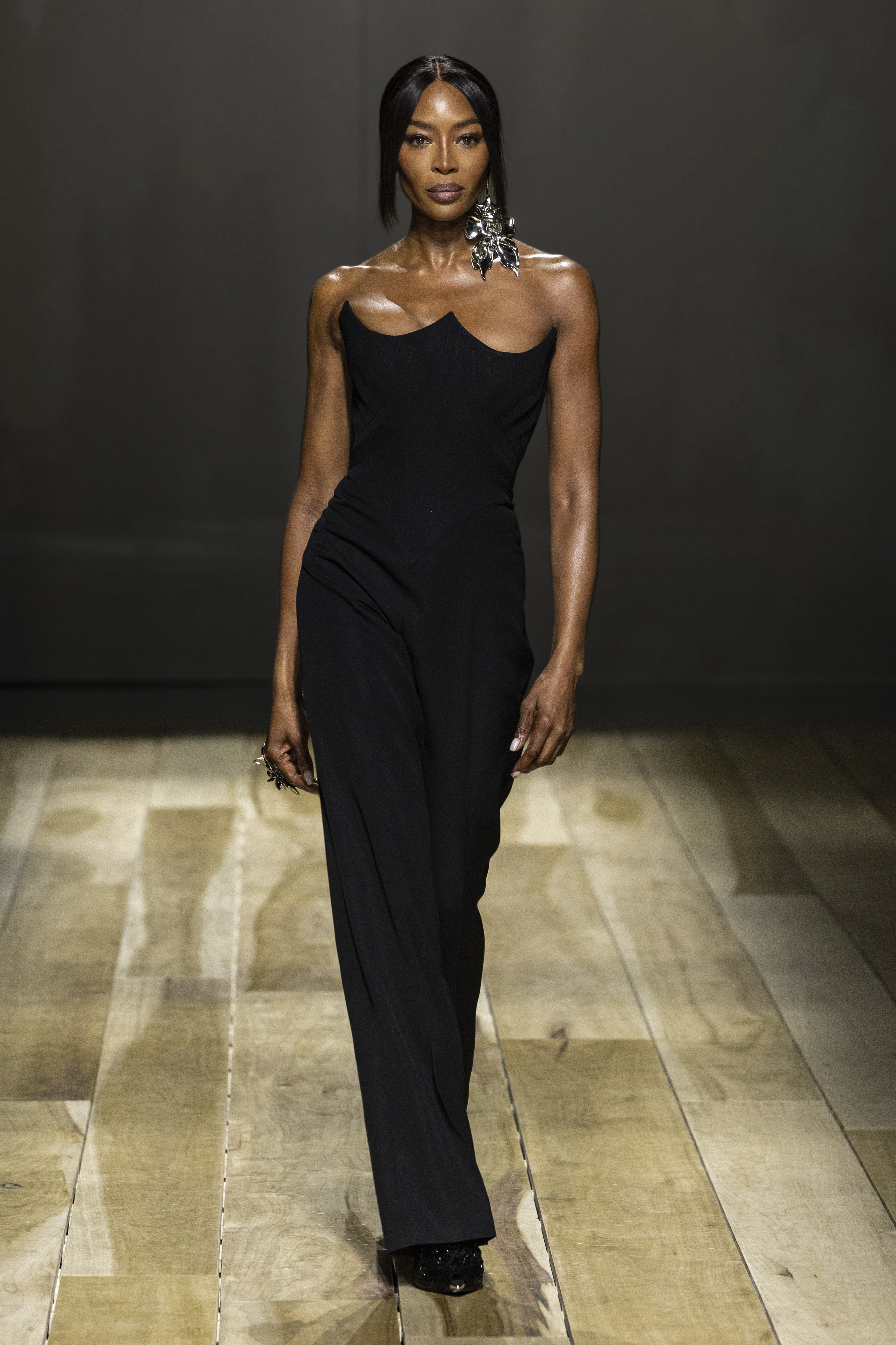 LOOK 1