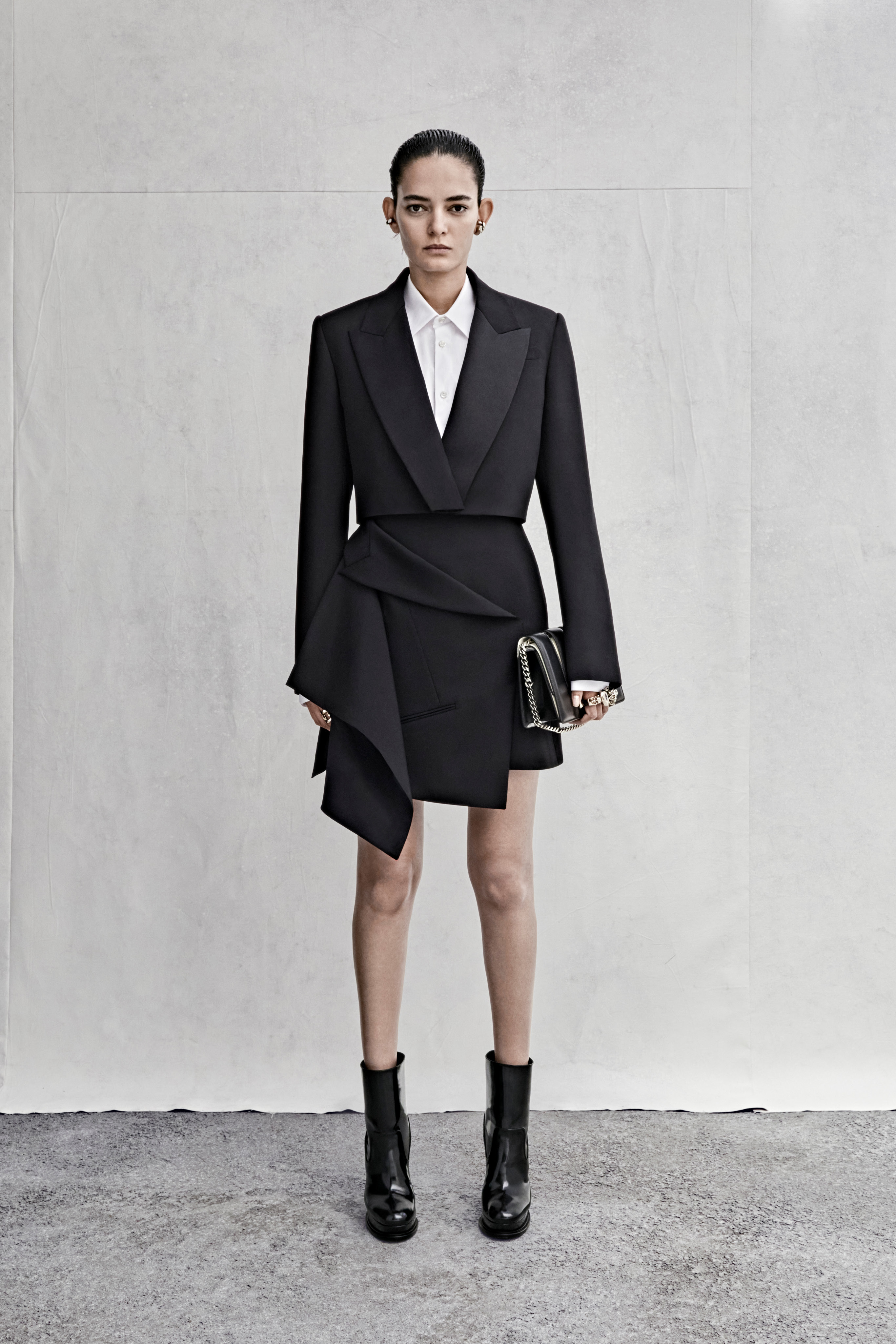LOOK 2