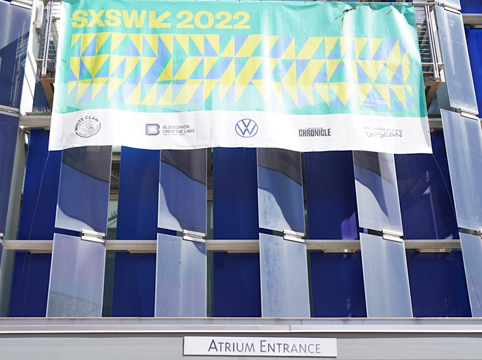 CREATIVE INDUSTRIES EXPOの会場となった、Austin Convention Centreの入口