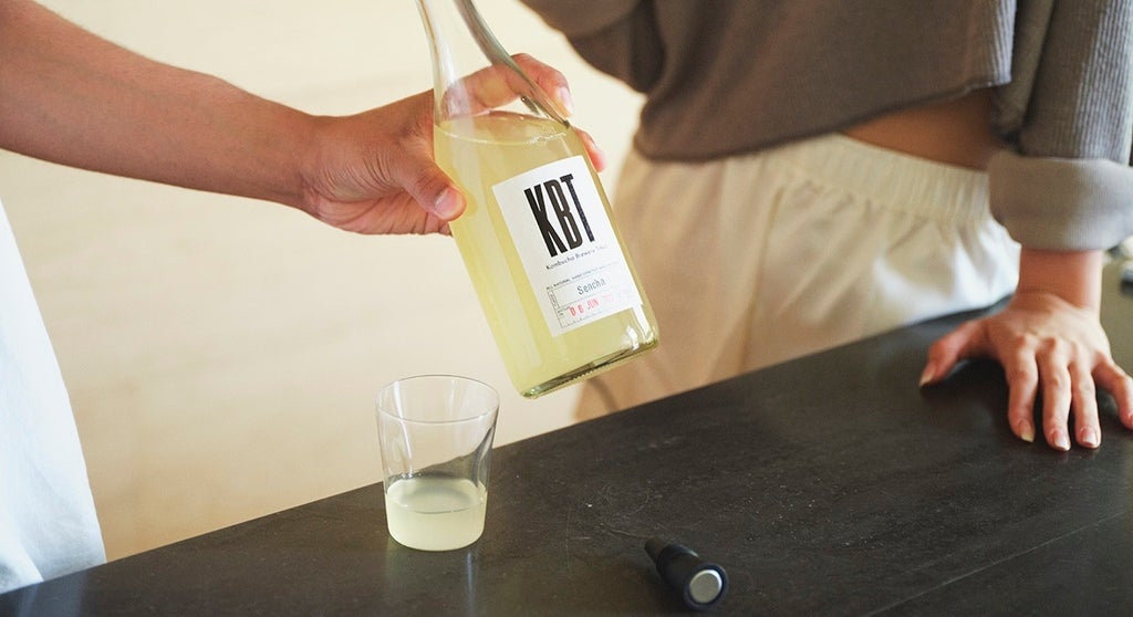 東京・渋谷発のコンブチャ「KBT」と、天然藻ブルーグリーン