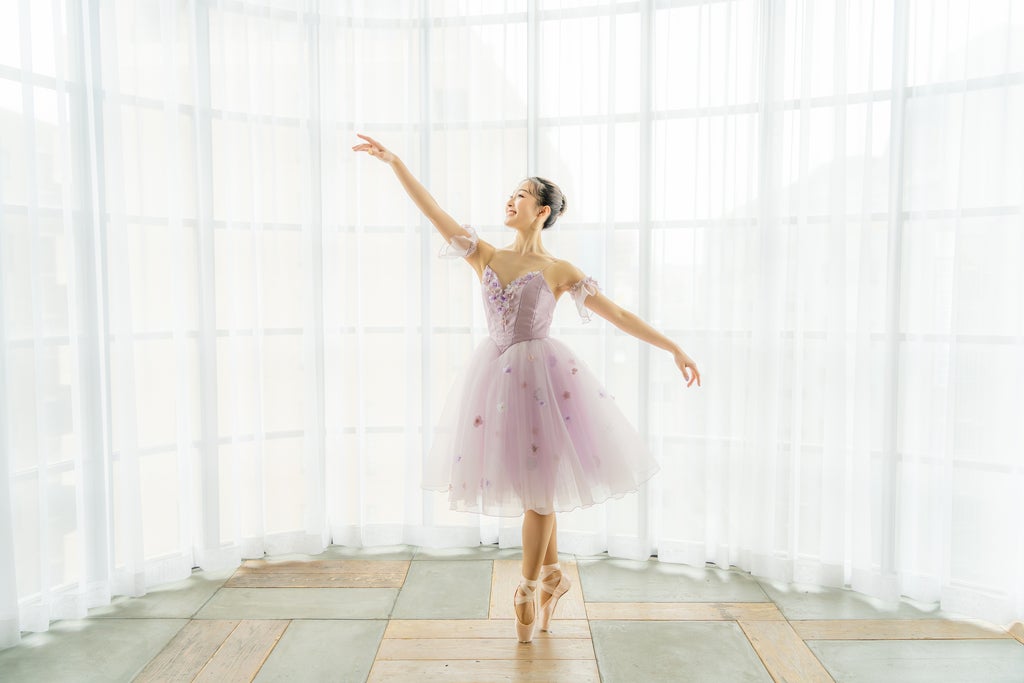 バレエ衣装★(パリホ) 楽天市場】【送料無料】バレエ 衣装 チュチュ 黒 ブラック 種類 大人