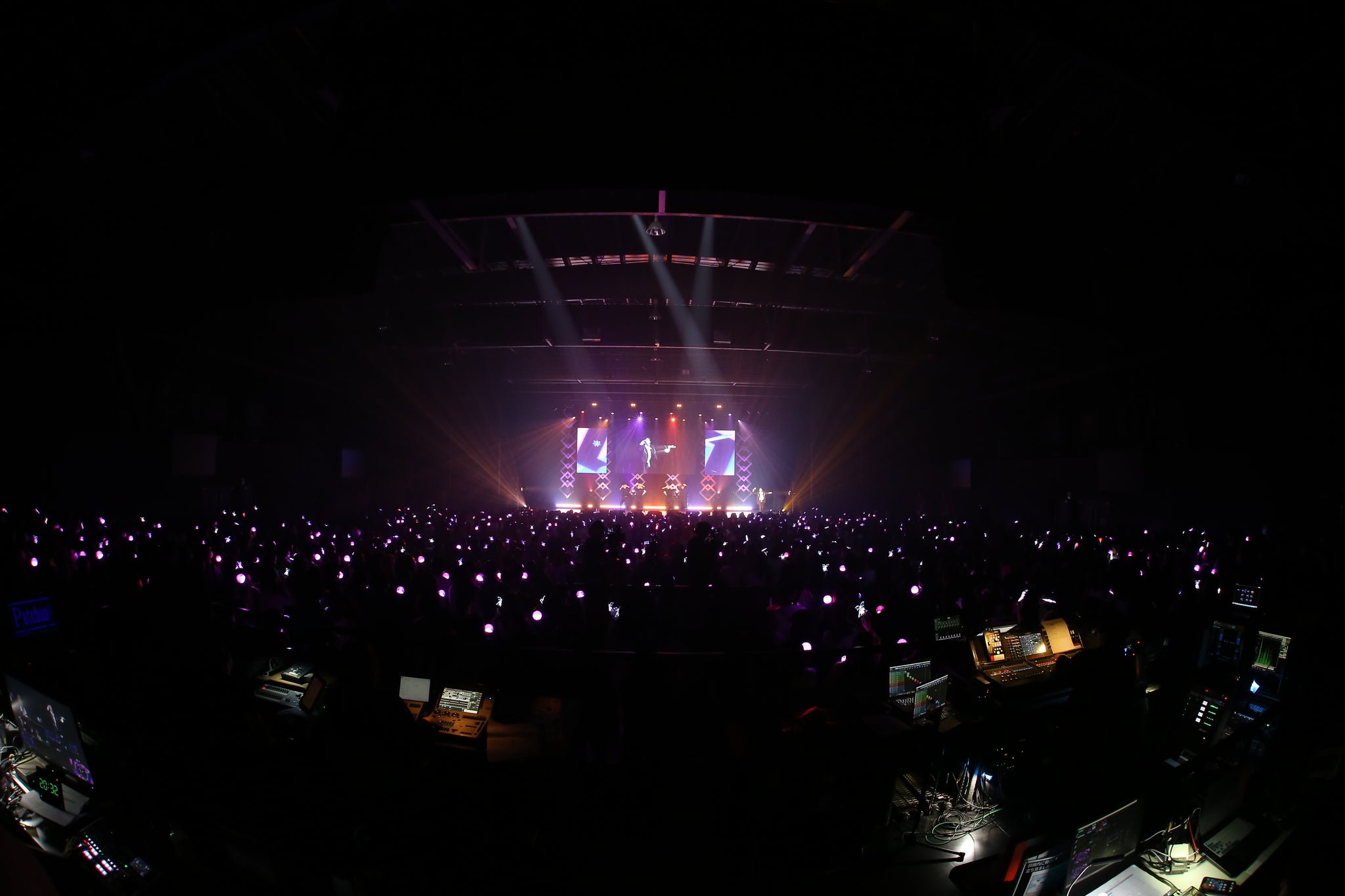 VIXXのレオ、単独ファンコンサート『2024 LEO FAN-CON [TAKE 운 VIXXのレオ、単独ファンコンサート『2024 LEO FAN-CON [TAKE 운