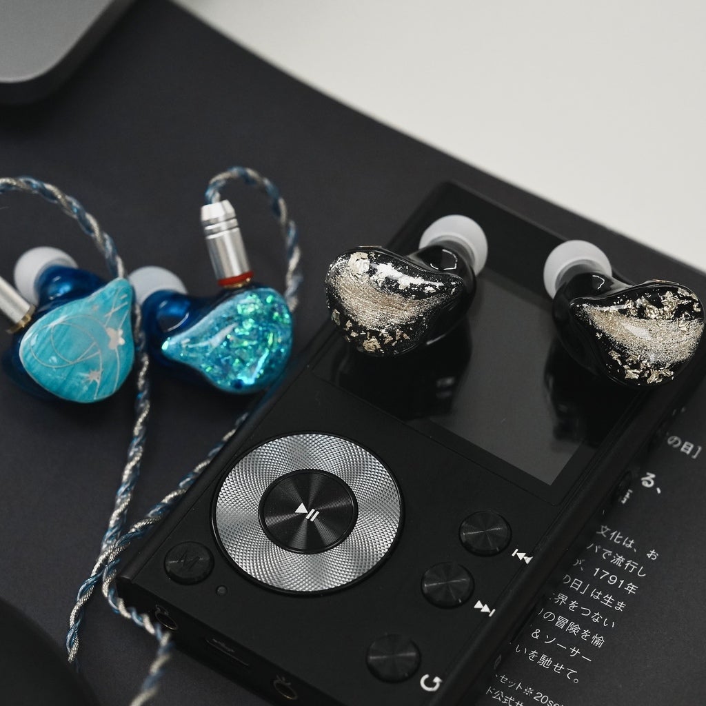 イヤホン LIFEEAR ICE ICE ハイブリッド型イヤホン 重低音