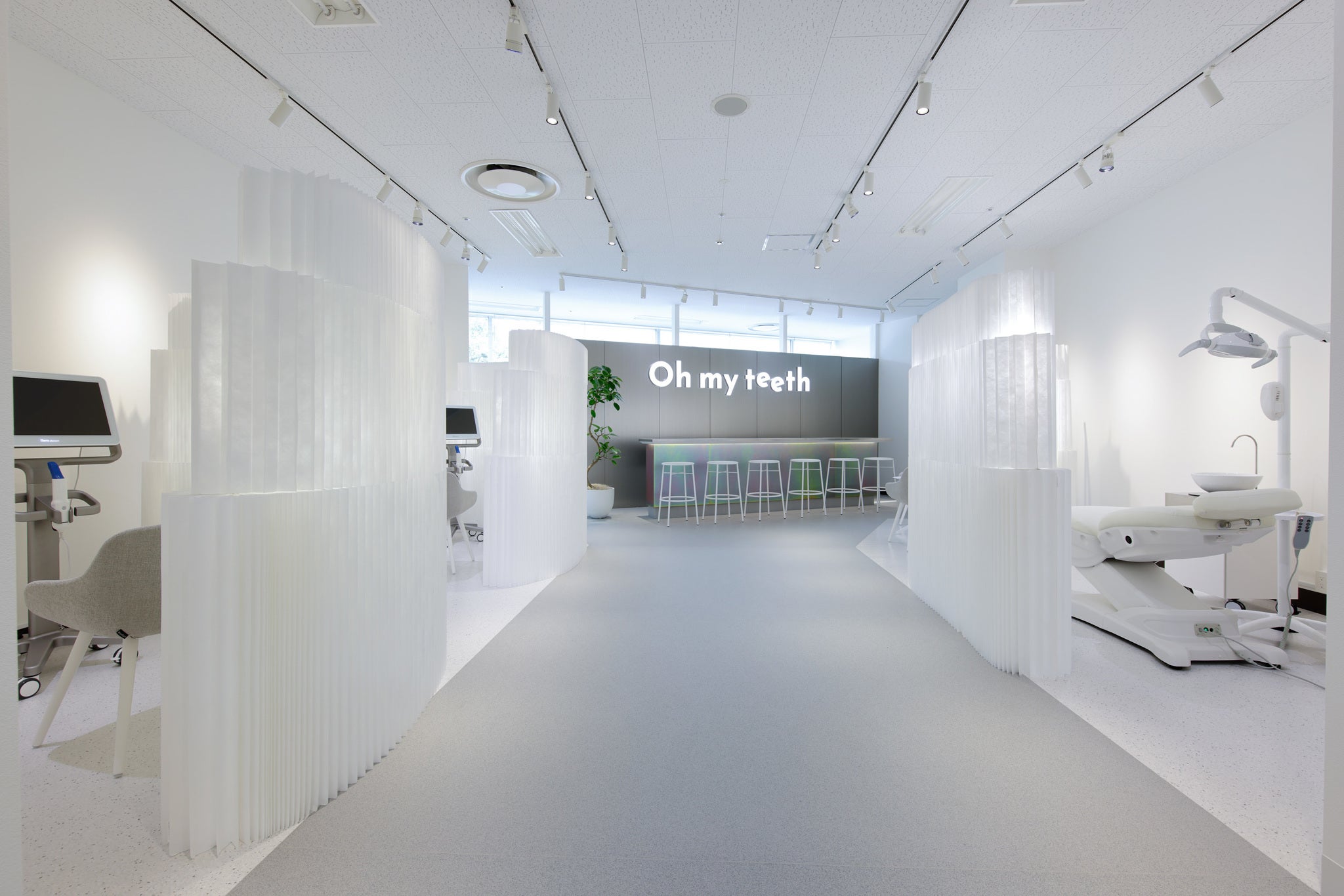 国産マウスピース矯正ブランド製造数No.1】Oh my teeth、2024年 国産マウスピース矯正ブランド製造数No.1】Oh my teeth、2024年