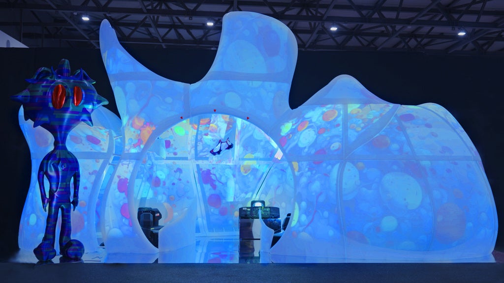 宇宙人 万博で話題となった「人工宇宙人」最新プロモーションムービーを公開