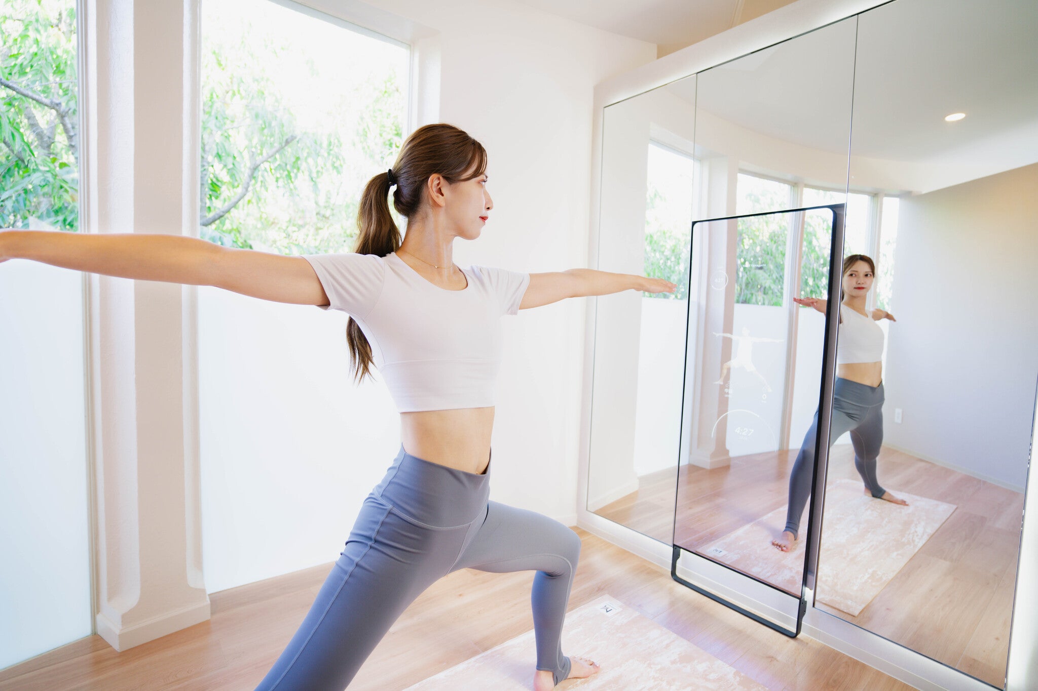 スマートミラー「MIRROR FIT. 」からスタイリッシュな「slim」新 スマートミラー「MIRROR FIT. 」からスタイリッシュな「slim」新