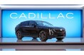 キャデラック初の電気自動車「リリック」を先行展示 GMジャパン、「CADILLAC PLACE “MEET LYRIQ”」を開催