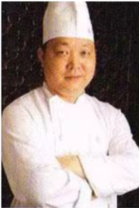 数々の有名中華料理店でシェフを務めてきた李調理長