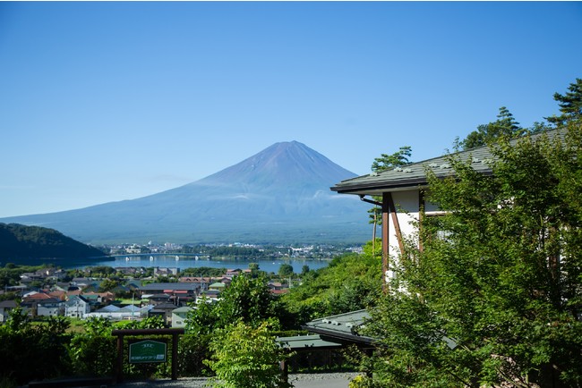 河口エリアから望む富士山