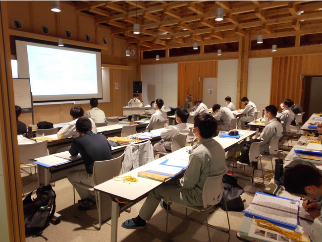 座学(林業概論) 座学(林業概論)