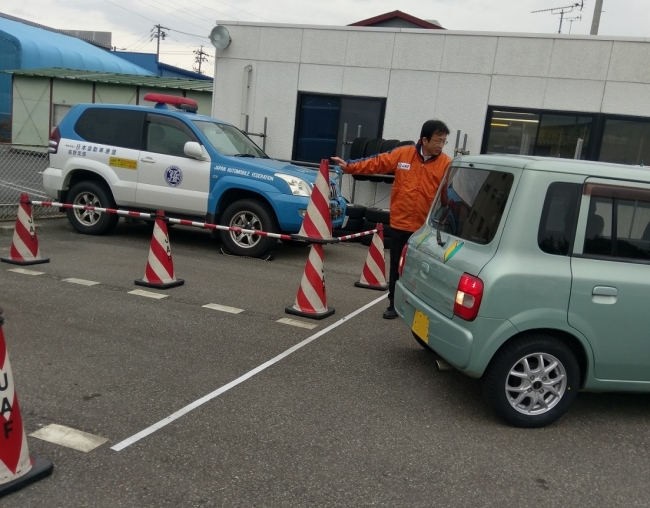 ｊａｆ長野 普段できない 駐車の練習 をこの機会に マンツーマン車庫入れ教室を開催します 一般社団法人 日本自動車連盟 Jaf 地方 のプレスリリース