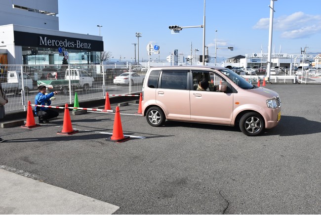 Jaf群馬 苦手克服 車庫入れ講習会を開催 マンツーマンで車庫入れのコツをお伝えします 一般社団法人 日本自動車連盟 Jaf 地方 のプレスリリース