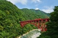 【JAF富山】宇奈月駅で「子ども安全免許証」を発行！夏休みの親子向け交通安全ブースを出展