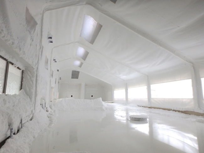 塩の雪景色（製塩工場内）