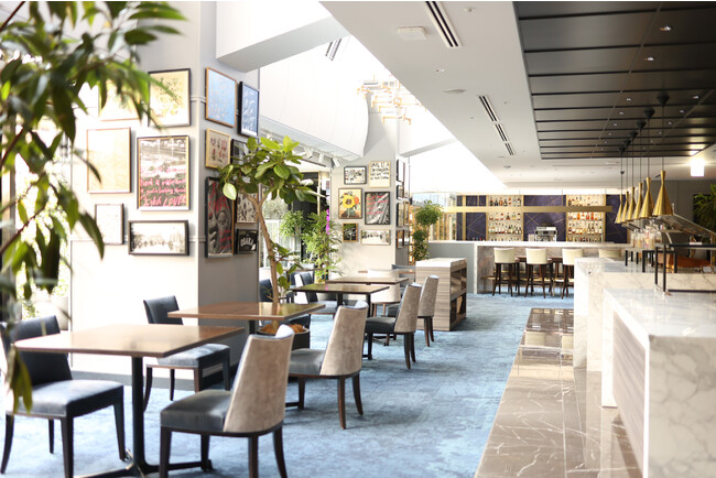 いたるところに配されたグラフィックアートに彩られた店内イメージ いたるところに配されたグラフィックアートに彩られた店内イメージ