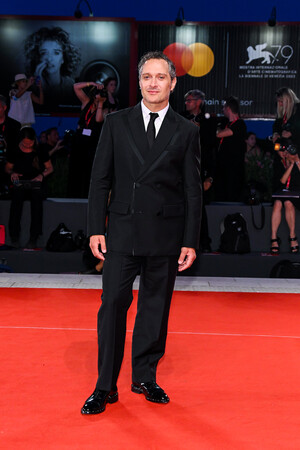 NEfBIET^}A Valentino SGPItalia